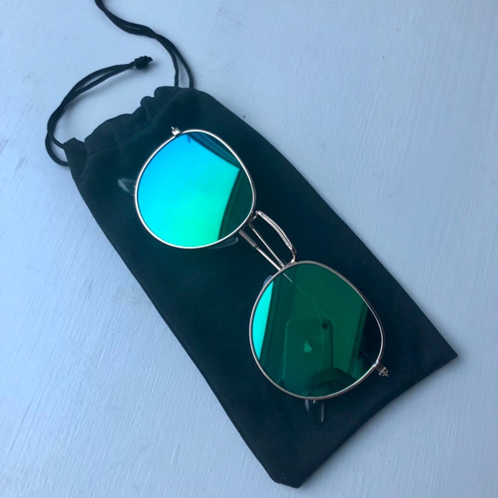 Blue Green Frame Vintage Sunglasses